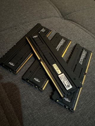32GB 4x 8gb Crucial Ballistix Elite DDR4 3000MHz