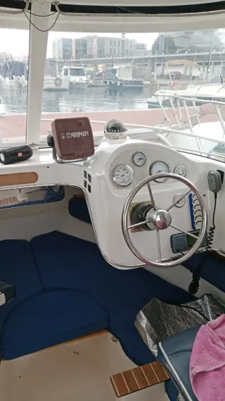 Barco Quicksilver Pilothouse