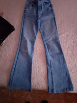 Pantalón vaquero Zara Talla 32