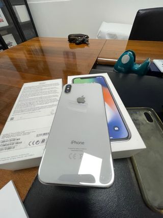 iPhone X 64GB Argento