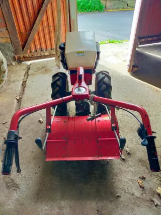 Motocultor Antonio Carraro 11CV