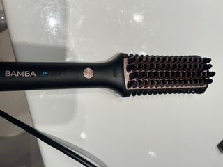 Cepillo alisador Bamba Cecotec negro