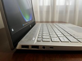 HP Pavilion Laptop 14 Plata