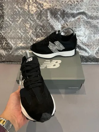 New Balance 327 Preto Pantera Tamanho 37