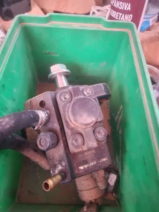 Bomba de combustible Suzuki SX4 2010