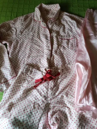 Lote Pijama y Camisón Estrellas