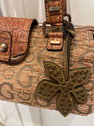 Bolso Guess Marrón, NO ENVIO