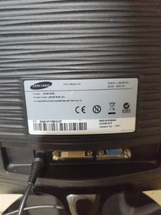 Monitor Samsung S24B150 Negro.