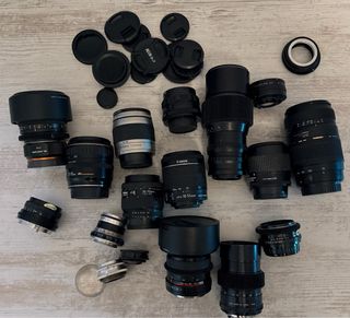 Lote de Cámaras y objetivos Fotográficos