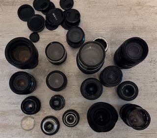 Lote de Cámaras y objetivos Fotográficos