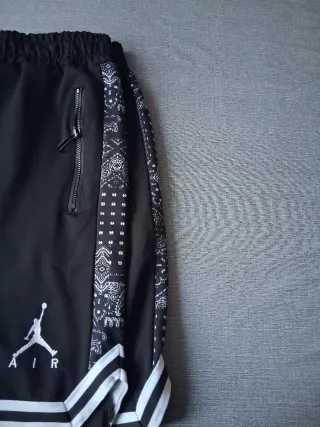 Pantalones cortos Jordan negros con bandana