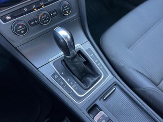 Volkswagen Golf 1.6 TDI / DSG / Año 2013