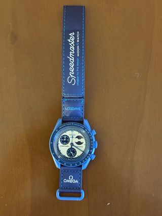 Swatch Omega Super Blue Moonwatch