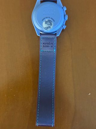 Swatch Omega Super Blue Moonwatch