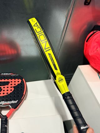 Mochila Bullpadel + 2 palas pádel