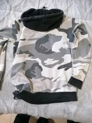 Adidas camuflaje