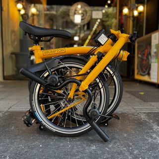 Brompton C-Line Explore M6L Amarilla