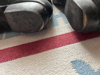 Botines charol negros punta fina