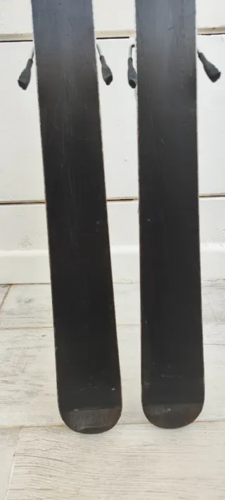 Esquís K2 infantiles 136 cm