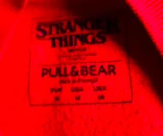 Sudadera Stranger Things Roja