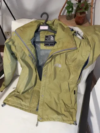Chubasquero The North Face Talla M Verde