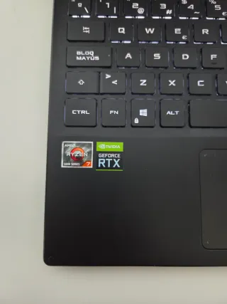 Portátil Gaming Asus ROG Flow X13