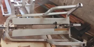 Máquina de pesas Adar