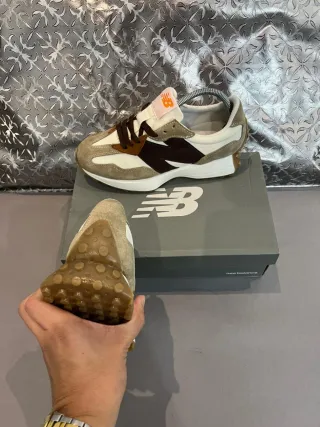 New Balance 327 Tamanho 37