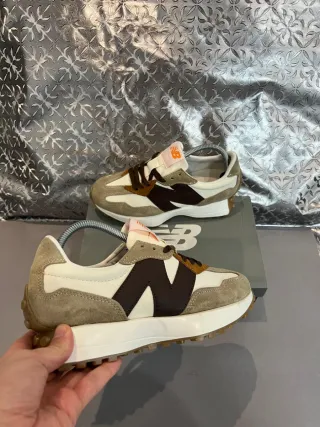 New Balance 327 Tamanho 37
