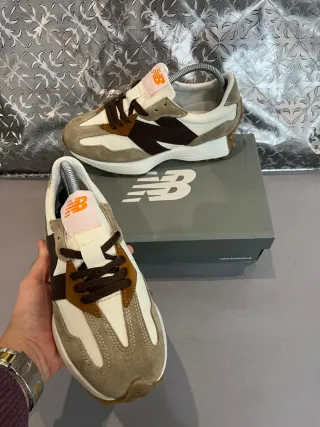 New Balance 327 Tamanho 37