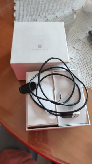 Reloj Amazfit GTS 2 Plata