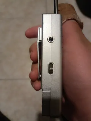 Radio Portátil FM/AM Plata