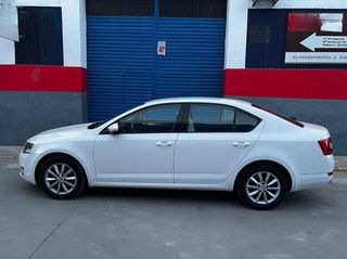 Skoda Octavia 2.0 150cv DSG Automatico 2014