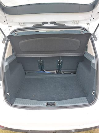 Ford C-Max 1.6 TDCi 95 CV Historial Completo