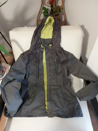 Chubasquero impermeable Quechua talla M