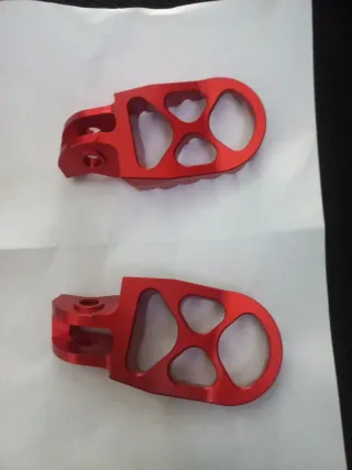 Estriberas enduro Rojas