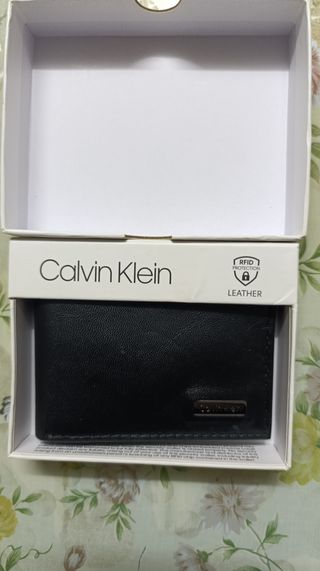 Billetera Calvin Klein