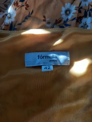 Vestido de manga larga con estampado floral