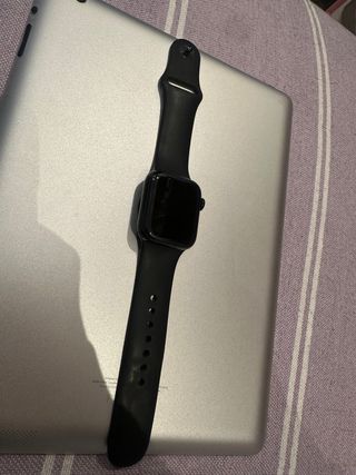 Apple Watch Negro con Correa Negra series 4