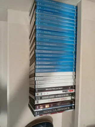 112 Películas DVD  (85 Precintadas)