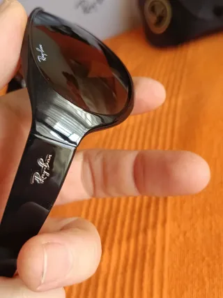 Gafas de Sol Ray-Ban RB4081