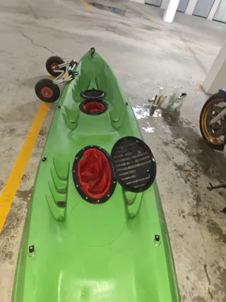 Kayak 2 personas + 2 remos + carro