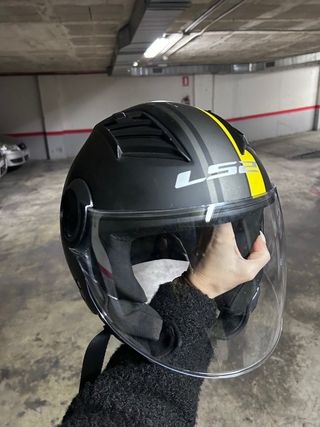 Kymco Agility 125cc con baúl SHAD