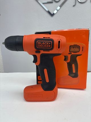 Taladro A Bateria Atornillador BLACK+ DECKER Bdcd8 7,2v