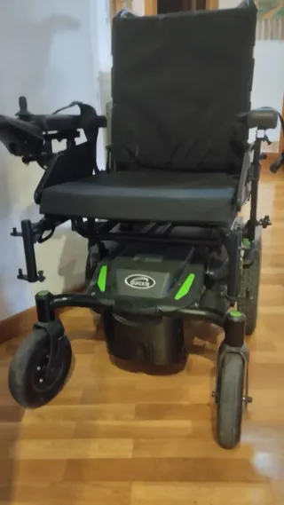 Silla de ruedas eléctrica