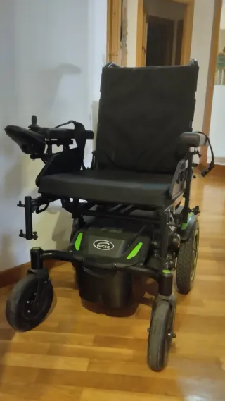Silla de ruedas eléctrica