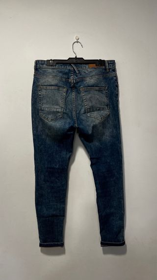 Vaqueros Pull&Bear desgastados