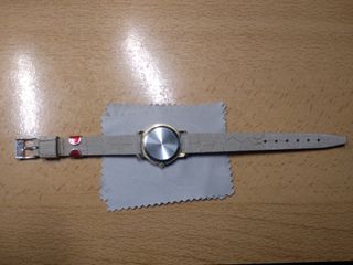 Reloj de pequeño tamaño para mujer.