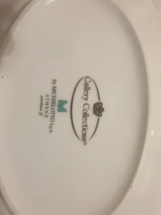 2 Vassoi in Porcellana Decorati