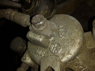 PINZA DE FRENO DELANTERA DERECHA SEAT ARONA R